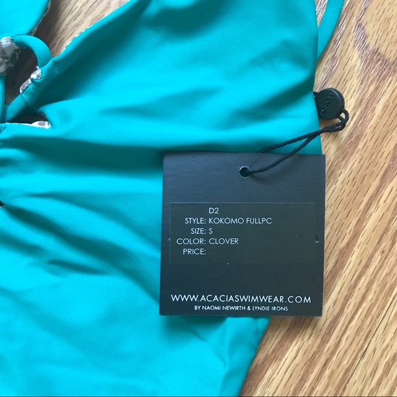 SOLD NWT Acacia Clover Kokomo, Small - Picture 4 of 4